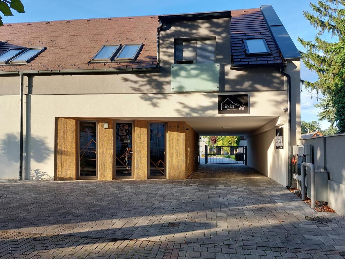 Linden Apartman 001 - Adults Only Mosonmagyaróvár Eksteriør billede